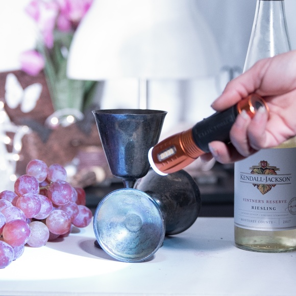 2 Vintage Plate E.P. Copper Wine Goblets - Picture 3 of 4